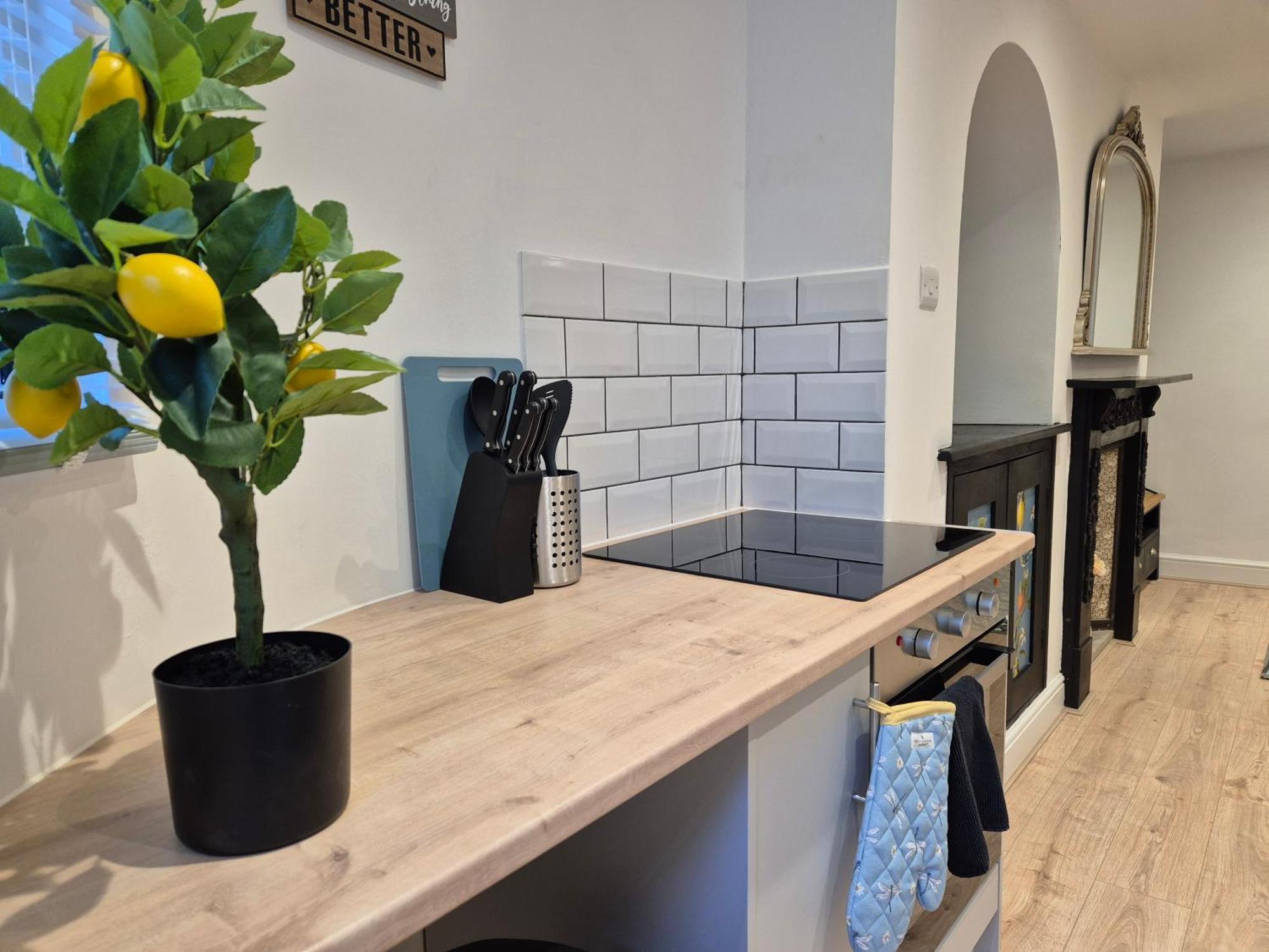 #26A Newly Refurbished Portsmouth Garden Apartment Eksteriør bilde